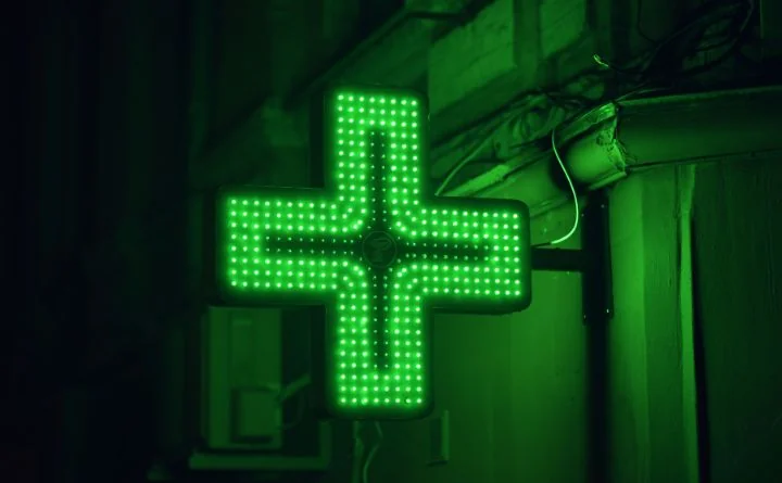 Obraz do artykułu: Gdzie szukać pomocy po godzinach – całodobowe i nocne apteki w Bolesławcu