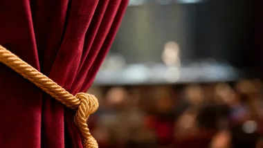 Teatr Polski przywozi do Bolesławca Tokarczuk i Orwella. Dwa wieczory w FORUM