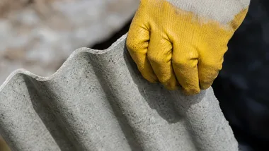 Ponad 39 ton azbestu usunięto z terenu gminy Bolesławiec