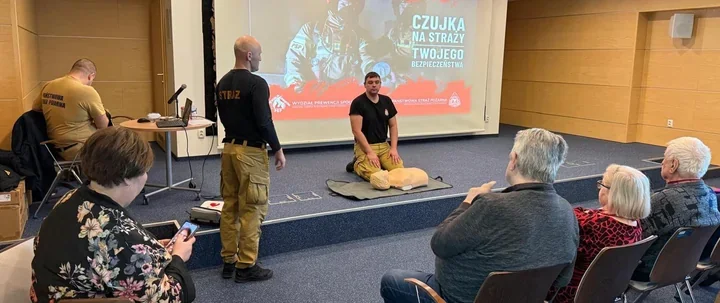 Czad niewidoczny - strażacy z Bolesławca pokazali, jak działać, by przeżyć