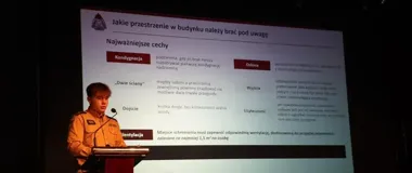 Seniorzy i szkoły przygotowują się na zagrożenia. Spotkania PSP w Bolesławcu