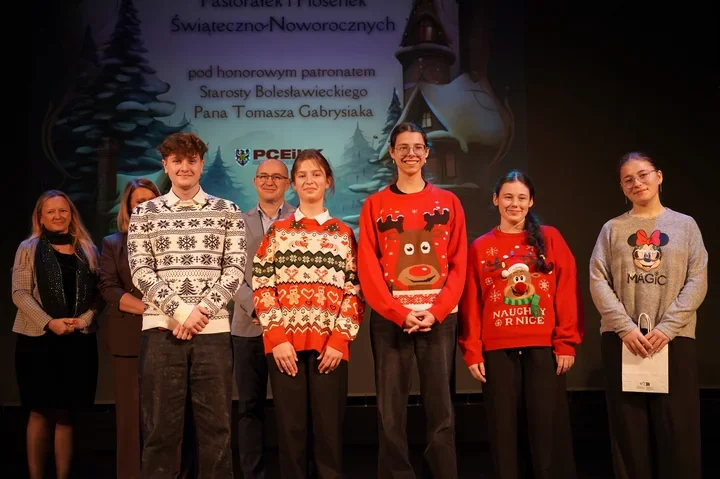 Kolędy od serca w Teatrze Starym - finał, który połączył pokolenia