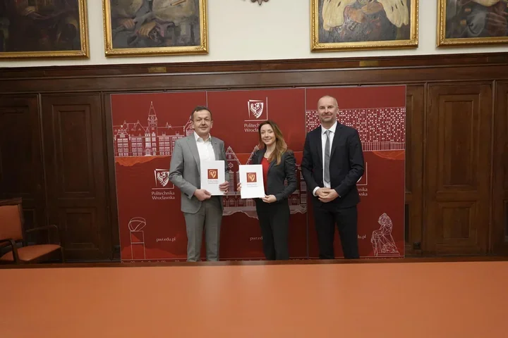 Porozumienie PWiK Dolina Bobru z Politechniką Wrocławską - krok w stronę badań i rozwiązań smart-water