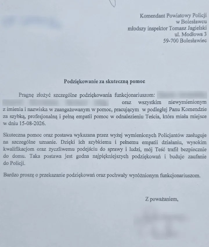 Senior nie dotarł pociągiem do rodziny. Policjanci z Bolesławca odnaleźli go bezpiecznie