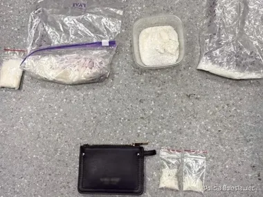 30-latka zatrzymana - policja zabezpieczyła ponad 1200 porcji metamfetaminy